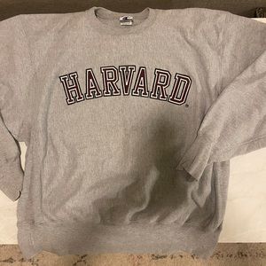 Vintage oversized Harvard college sweatshirt.